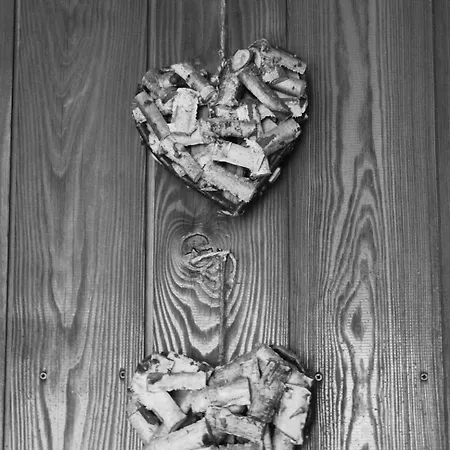 מלון Orso Bianco & *