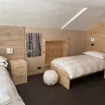 Hotel Orso Bianco & *