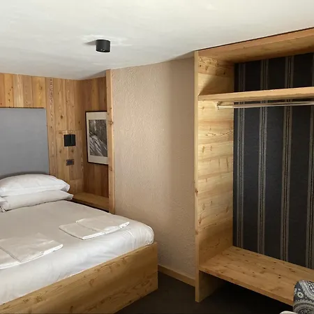 Hotel Orso Bianco & *