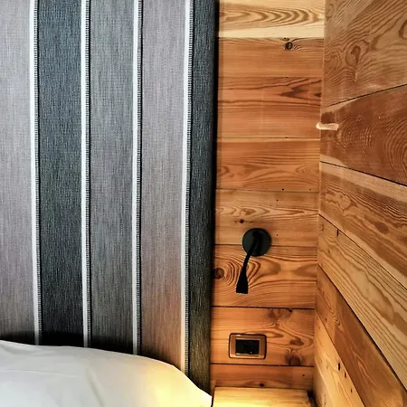 Orso Bianco & Hotel Oulx