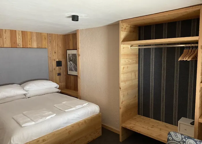 Hotel Orso Bianco & *